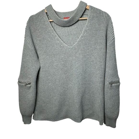 Guess Gray Ribbed Knit Sweater XL Choker Neck Cutout V-Neck Zip Sleeve Detail - Picture 1 of 6